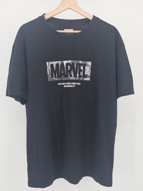 Marvel Polham Black Graphic T-Shirt Men's Large